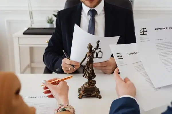 image of divorce mediation Sheerness